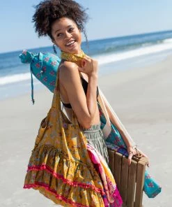 Natural Life Ruffle Tote Bag