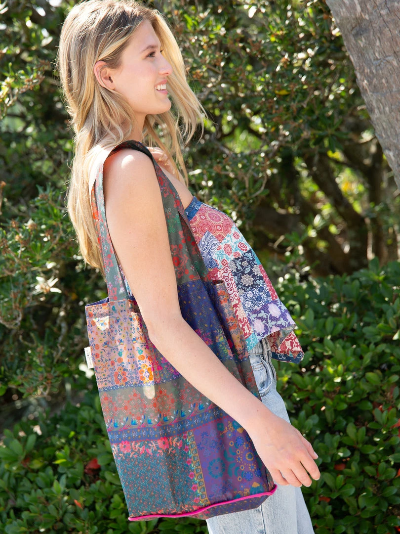 Natural Life On-The-Go Tote NEW & TRENDING 5 Natural Life On-The-Go Tote NEW & TRENDING