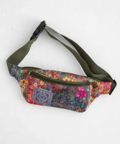 Natural Life Neoprene Fanny Pack NEW & TRENDING