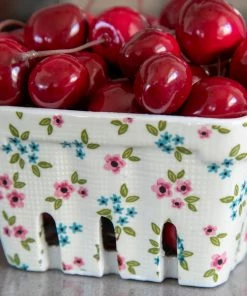 Natural Life Berry Colander HOME & LIVING