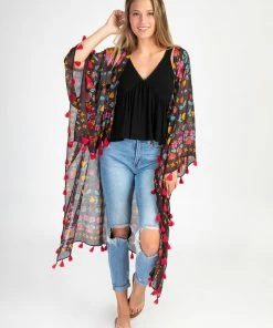Natural Life NEW & TRENDING Border Kimono