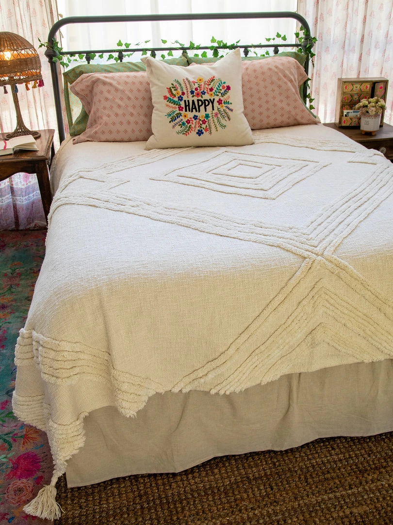 Natural Life Diamond Tufted Coverlet 8 Natural Life Diamond Tufted Coverlet