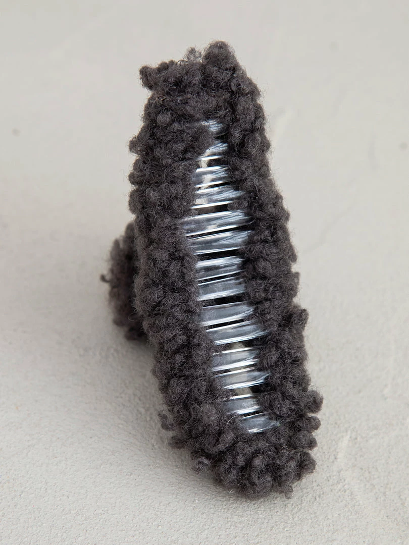 Natural Life Back To Campus Boucle Hair Claw 5 Natural Life Back To Campus Boucle Hair Claw