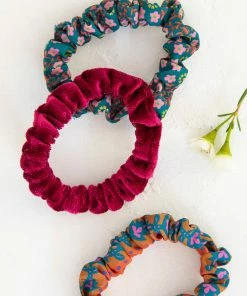 Natural Life Scrunchie Gift Set ACCESSORIES