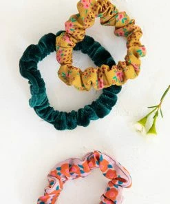 Natural Life Scrunchie Gift Set ACCESSORIES