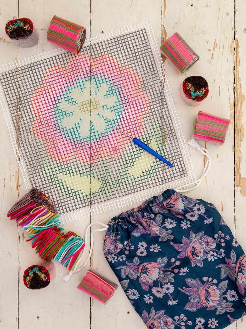 Natural Life FUN & GIFTS Latch Hook Kit 5 Natural Life FUN & GIFTS Latch Hook Kit