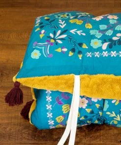 Natural Life Faux Fur Lounge Bed Roll