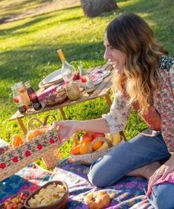 Natural Life Picnic-Table-In-A-Bag