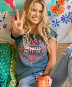 Natural Life Perfect Fit Tee NEW & TRENDING