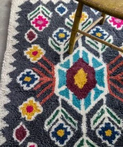 Natural Life NEW & TRENDING Charcoal Shaggy Wool Rug