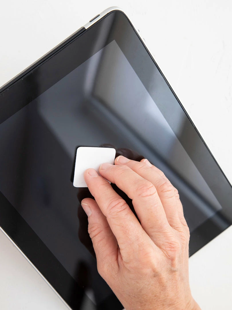 Natural Life Stick-On Screen Cleaner Set NEW & TRENDING 8 Natural Life Stick-On Screen Cleaner Set NEW & TRENDING