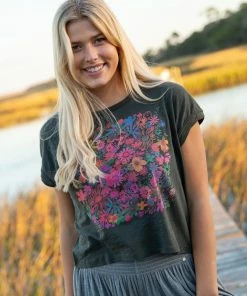 Natural Life NEW & TRENDING Frankie Tee