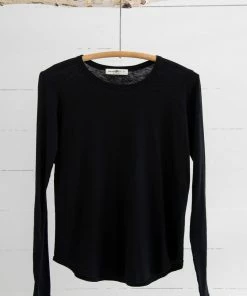 Natural Life The Long Sleeve Weekend Tee CLOTHES