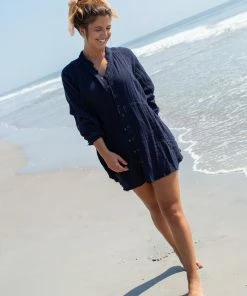 Natural Life NEW & TRENDING Laid Back Button Down