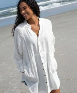 Natural Life NEW & TRENDING Laid Back Button Down