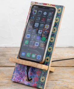 Natural Life NEW & TRENDING Phone Stand