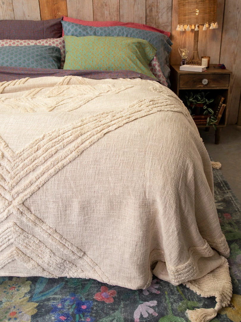 Natural Life Diamond Tufted Coverlet 6 Natural Life Diamond Tufted Coverlet